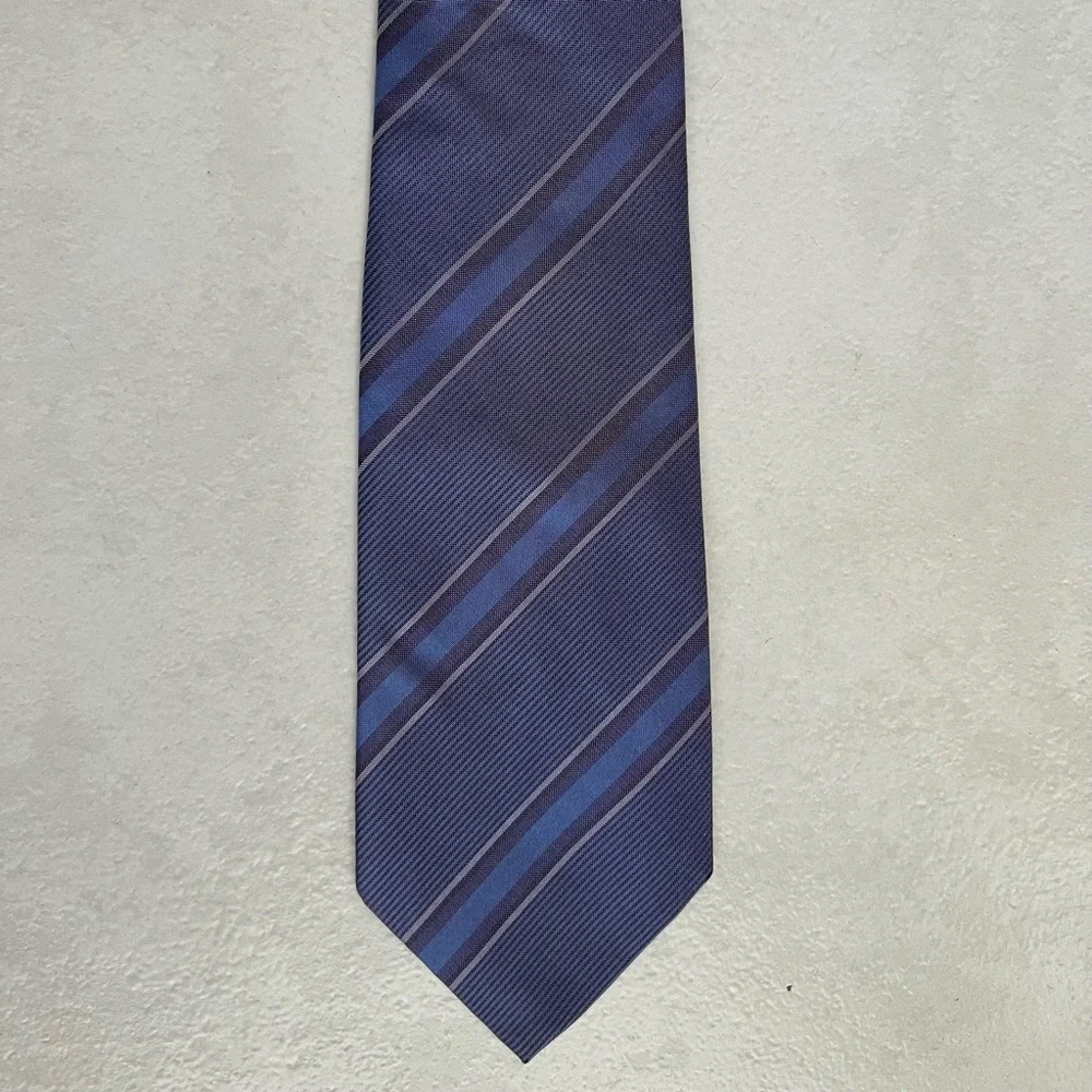 PUCCI Blue Striped Men’s Neck Tie
